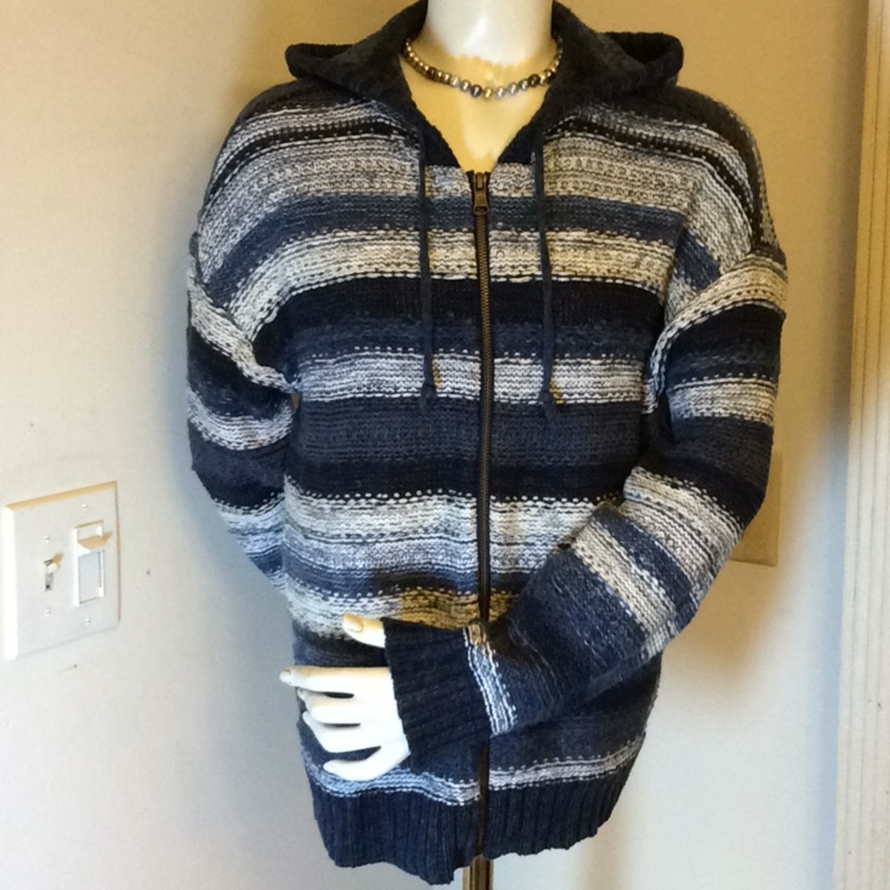 STRIPE HEAVY SWEATER